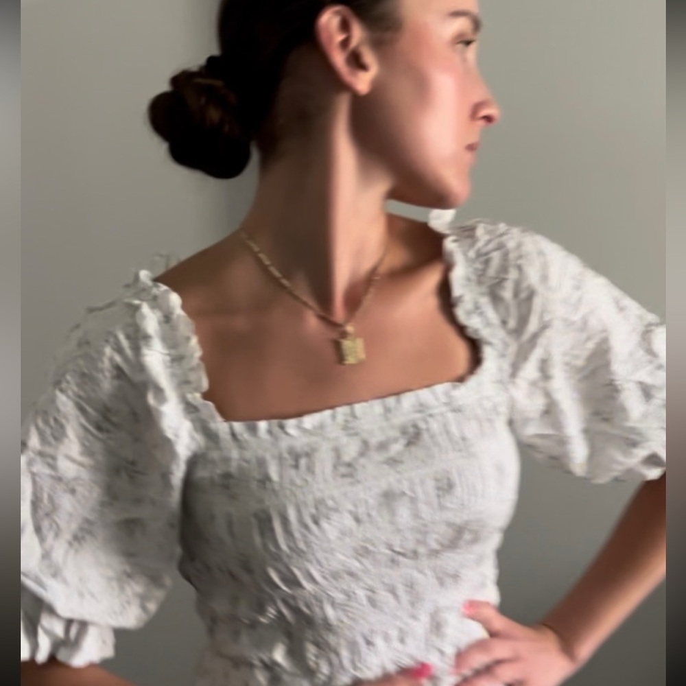 Square neck dress